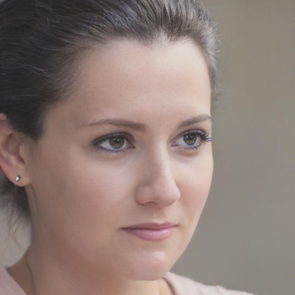 Portrait de Claire Martin, experte en design de personnages